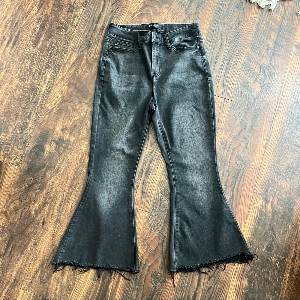 Judy Blue Super Flare 5/27 black jeans